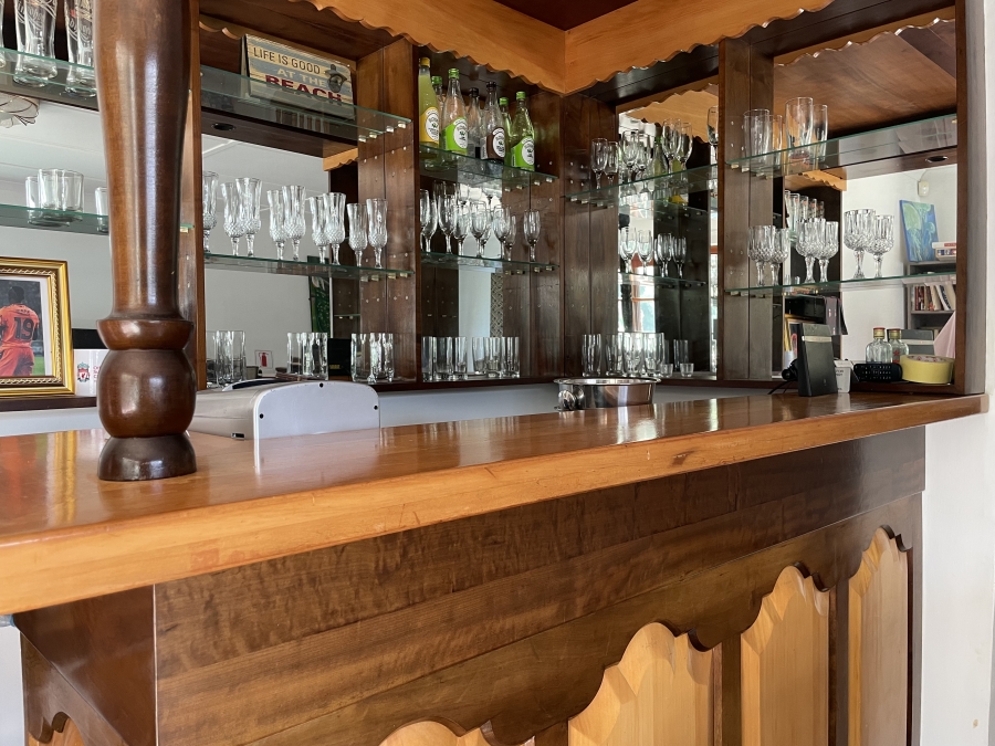 7 Bedroom Property for Sale in Wilderness Central Western Cape